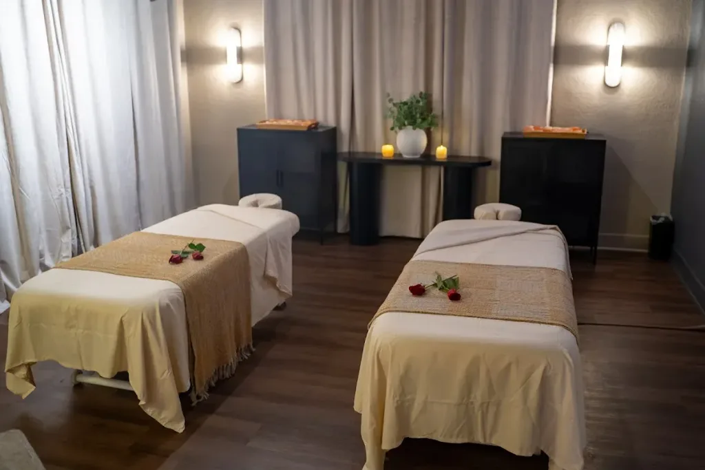 Zen'd Out Couples Massage Spa - Denver — Massage spa in Denver